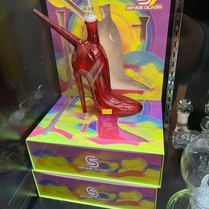 Meet your Posher, Angie